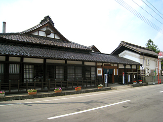 Sake-Brewing Museum Tōkō Sake Warehouse